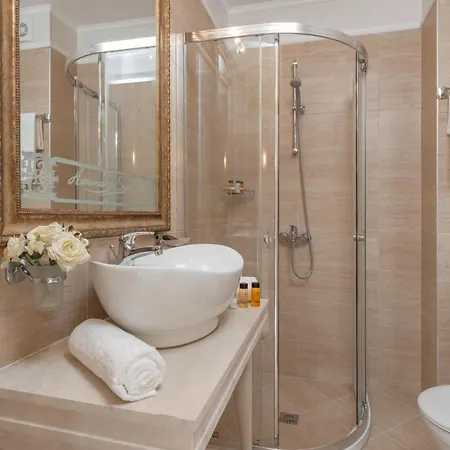 Harmony Suites Saint Vlas شقة فندقية 4*