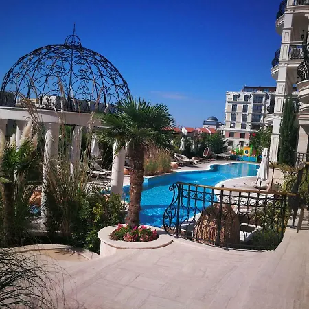 Harmony Suites Saint Vlas شقة فندقية 4*